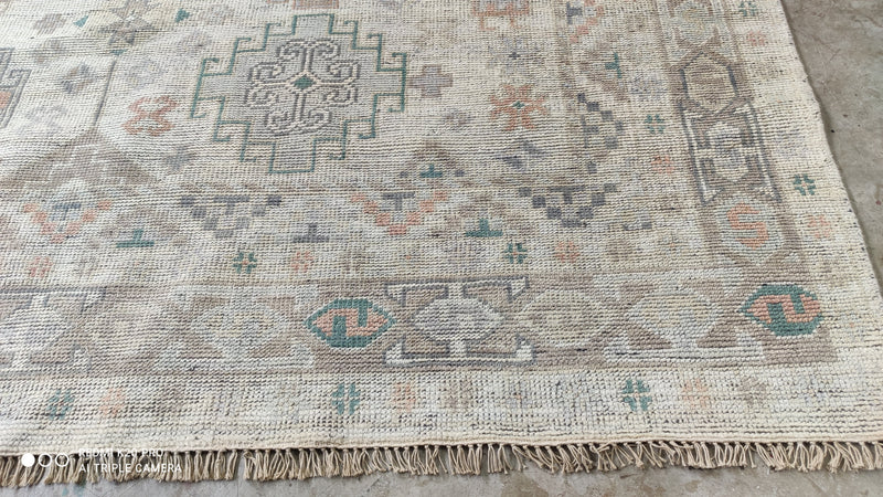 Liz 8.9x12.3 Ivory Hand-Knotted Oushak Rug | Banana Manor Rug Company