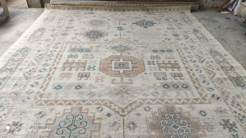 Liz 8.9x12.3 Ivory Hand-Knotted Oushak Rug | Banana Manor Rug Company