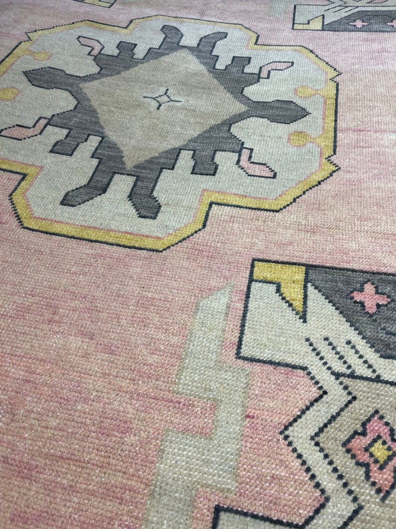 Anima 5x7 Light Pink Hand-Knotted Oushak Rug | Banana Manor Rug Company