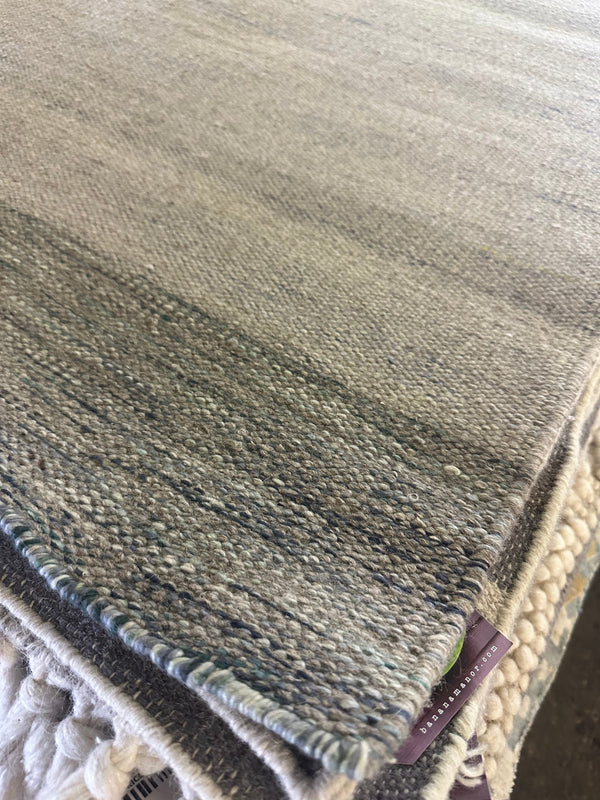 Desmond Washington 8x10.3 Grey Handwoven PET Yarn Rug