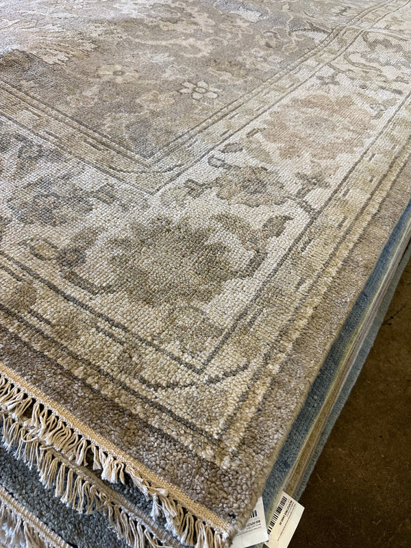 Julia Reed 10.3X14 Grey and Ivory Hand-Knotted Oushak Rug