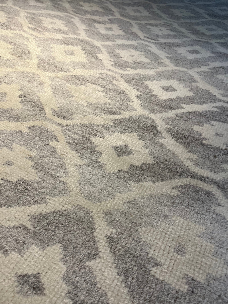 Pamela Fitch Silver and Grey Hand-Knotted Modern Rug 5x8 | Banana Manor Rug Company