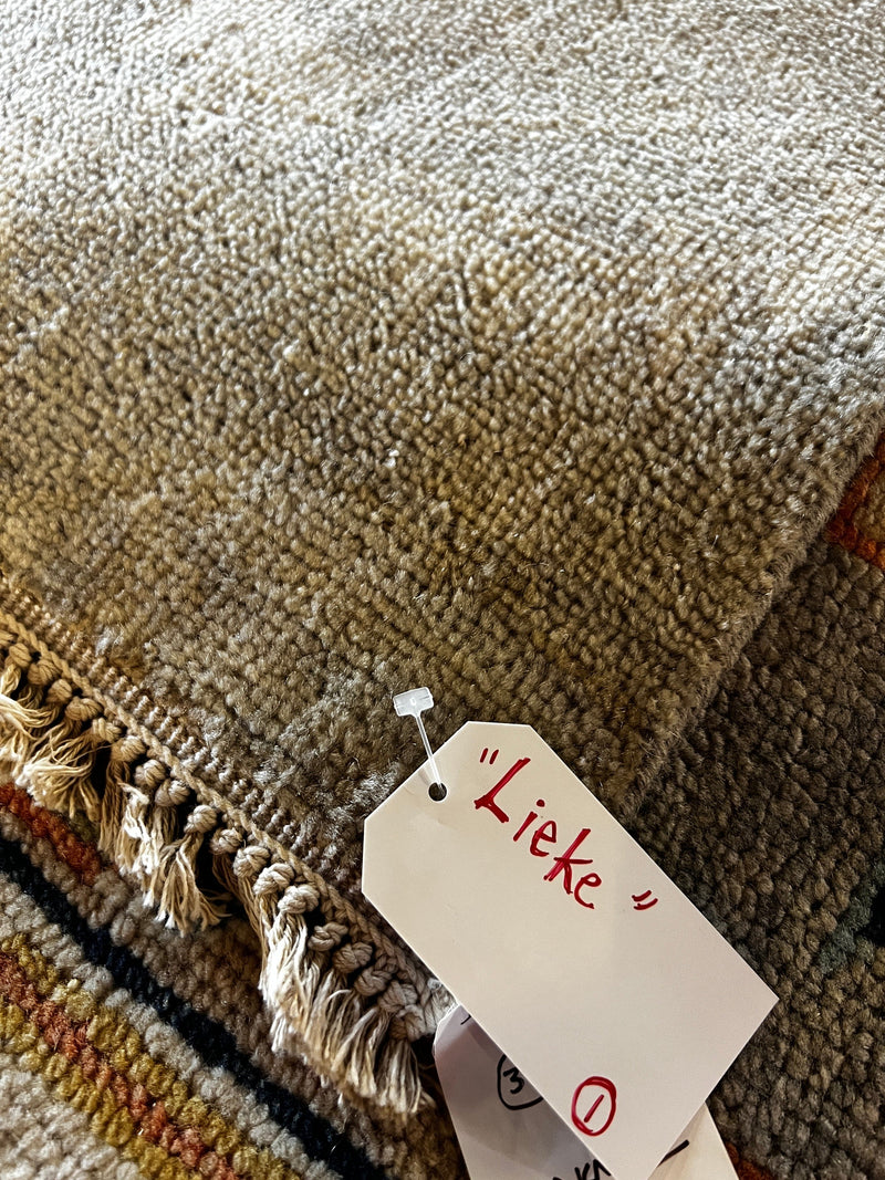 "Lieke" Grey Hand-Knotted Oushak Sample 8x10 | Banana Manor Rug Company