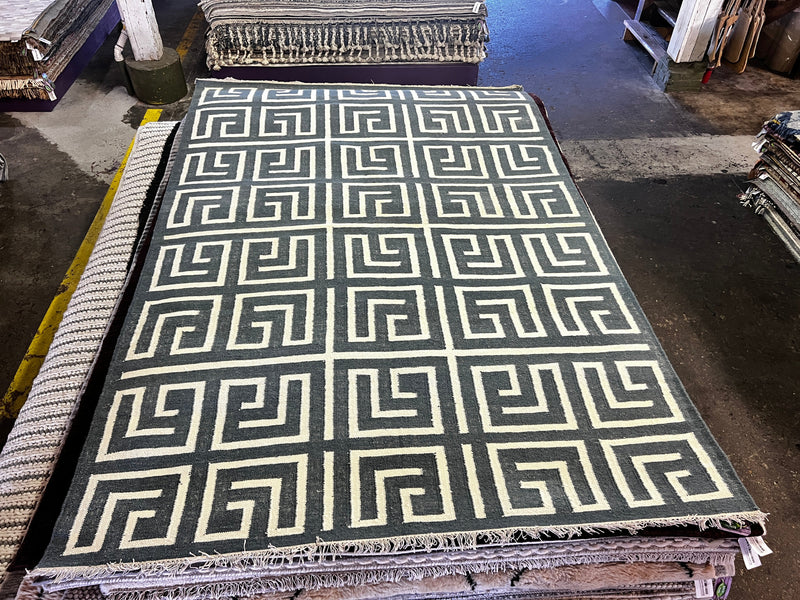 Jimmy the Greek 6.6x9.9 Green and White Handwoven Durrie Rug