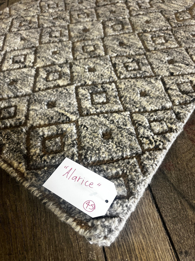 "Alarice" Grey Hand-Knotted Modern 8x10 | Banana Manor Rug Company