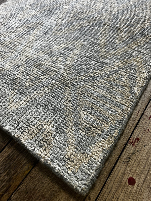 "Aldona" Grey Hand-Knotted Modern 8x10 | Banana Manor Rug Company