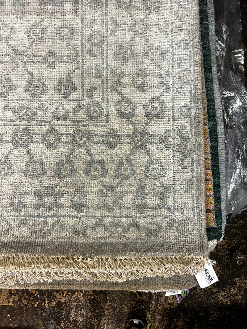 Alexis Pearl Silver and Grey Hand-Knotted Lichi Rug 6x9 | Banana Manor Rug Company