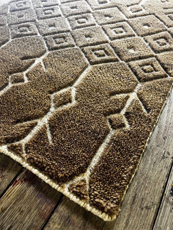 "Aliz" Brown Hand-Knotted Modern 8x10 | Banana Manor Rug Company