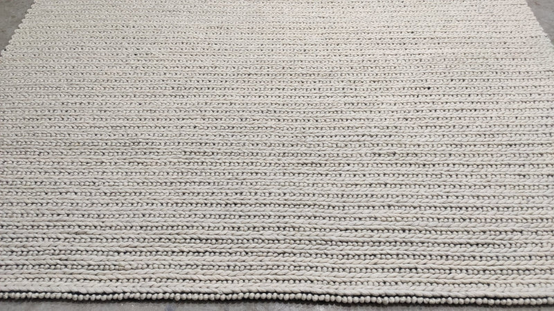 Amiko 8x10 White Handwoven Looped Rug | Banana Manor Rug Company