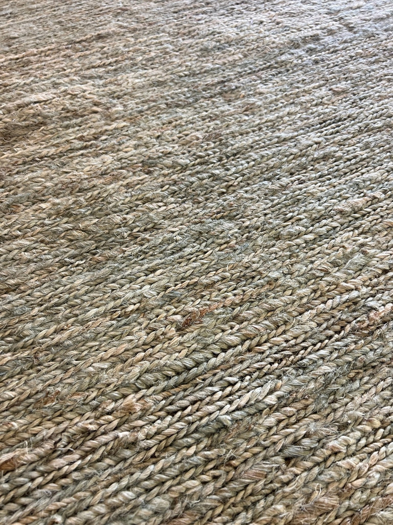 Androgenous Taylor Natural Green Handwoven Jute Soumak Rug | Banana Manor Rug Company