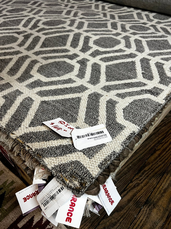 Andy Travis 5x8 Durrie Rug | Banana Manor Rug Factory Outlet