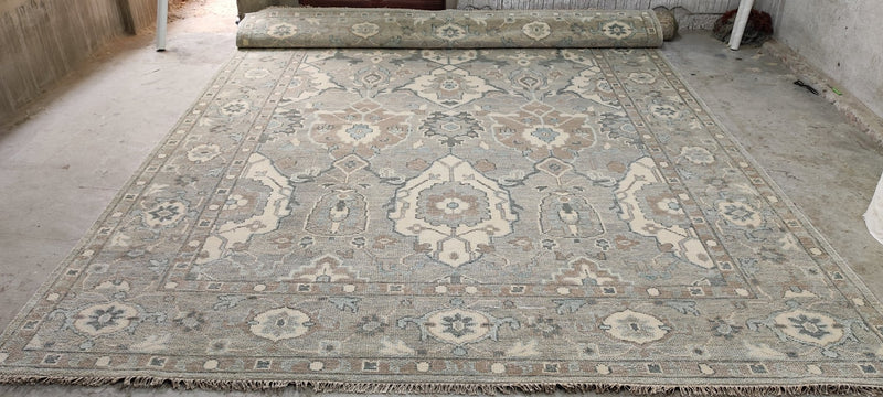 Anna Wintour 10.3X14 Grey Hand-Knotted Oushak Rug | Banana Manor Rug Company