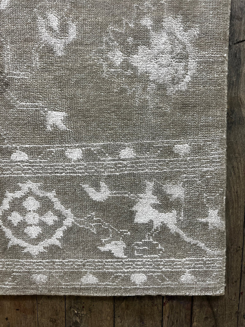 "Arcene" Soft Beige Hand-Knotted Oushak 8x10 | Banana Manor Rug Company