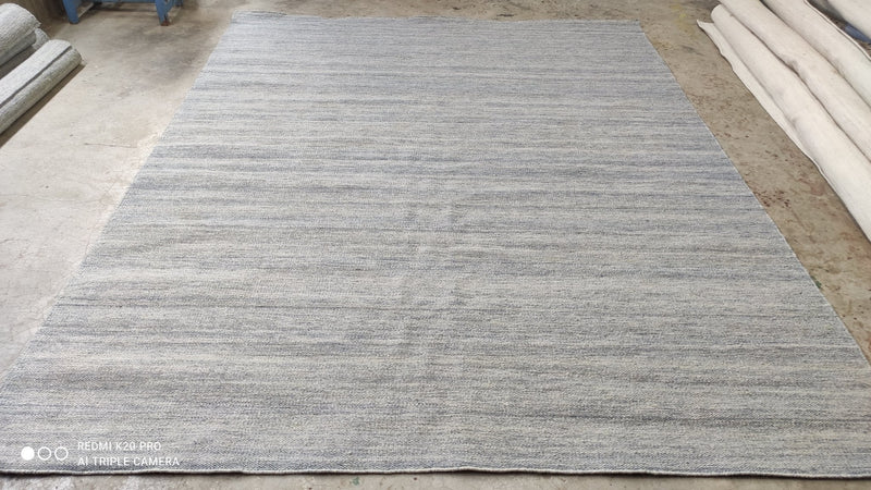 Aubrey Plaza Light Grey Mix PET Yarn Durrie Rug | Banana Manor Rug Company