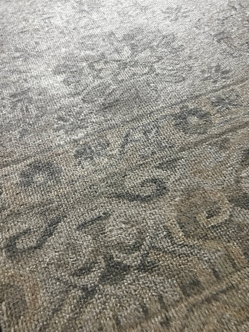 "Avaset" Grey Hand-Knotted Oushak 8x10 | Banana Manor Rug Company