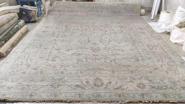 Avery 11x13.9 Grey and Silver Hand-Knotted Oushak Rug | Banana Manor Rug Company