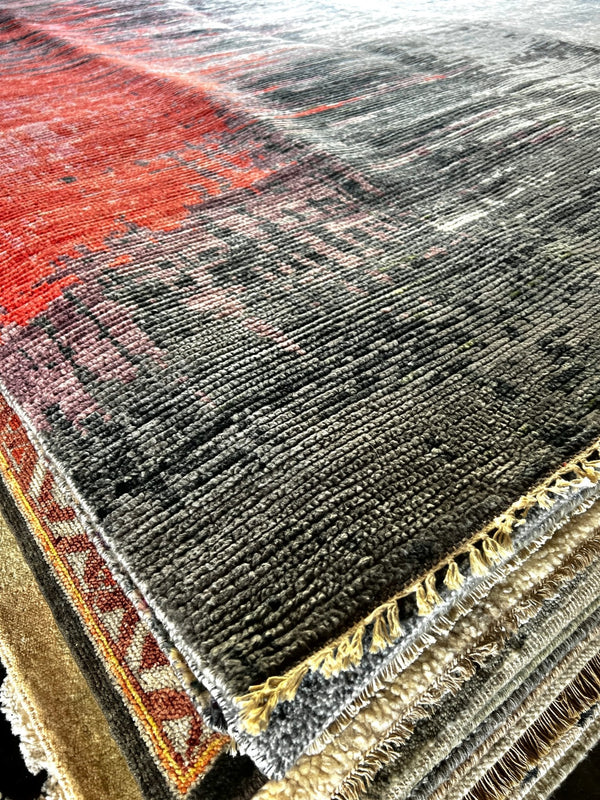 Aylar Lie 8x10.3 Grey and Red Hand-Knotted Abstract Rug | Banana Manor Rug Company