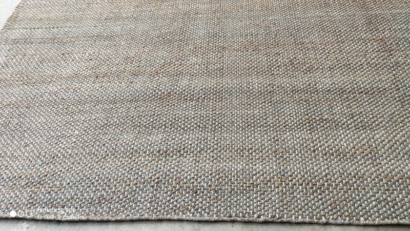 Bamonte Handwoven Natural and White Jute and Wool Rug 8x11 | Banana Manor Rug Company