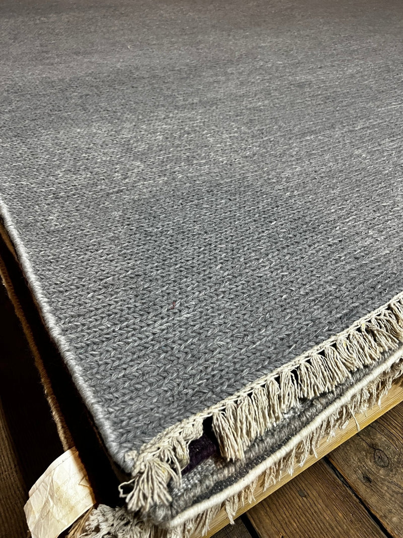 Becky Barnett Gray Handwoven Durrie Rug (multiple sizes available) | Banana Manor Rug Factory Outlet