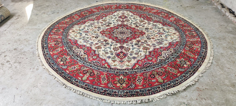 Bill Hunter Hand-Knotted Kashan Rug Cream and Rust 8x8 Round | Banana Manor Rug Company