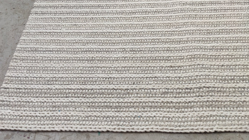 Borre 8x10 Handwoven Grey and White Soumak Rug | Banana Manor Rug Company