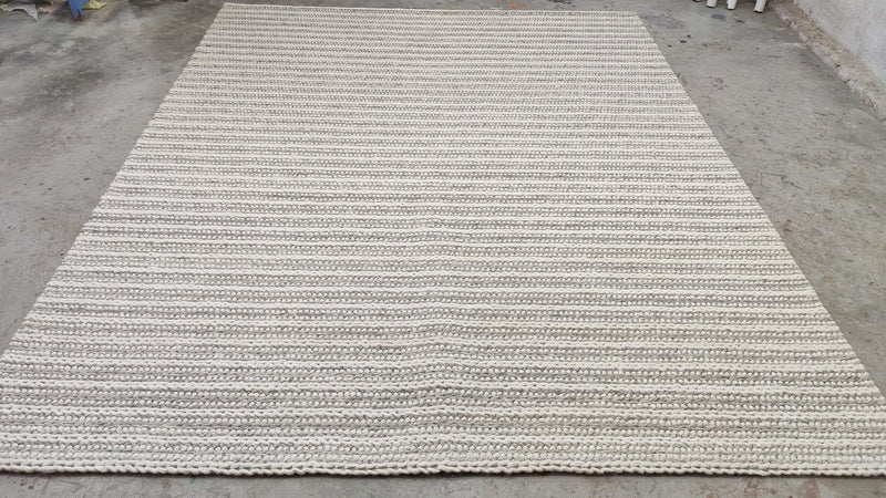 Borre 8x10 Handwoven Grey and White Soumak Rug | Banana Manor Rug Company