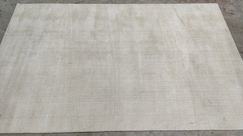 Bravo 5.3x8.9 Handwoven Off White Viscose Rug | Banana Manor Rug Company