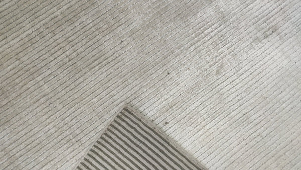 Brett Handwoven Off White Viscose Rug | Banana Manor Rug Company