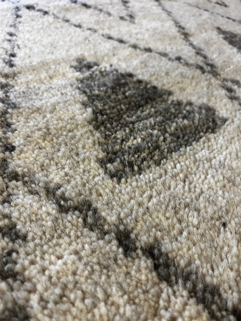 Bryan Brown Hand-Knotted Berber Runner Ivory and Grey (Various Sizes) | Banana Manor Rug Factory Outlet