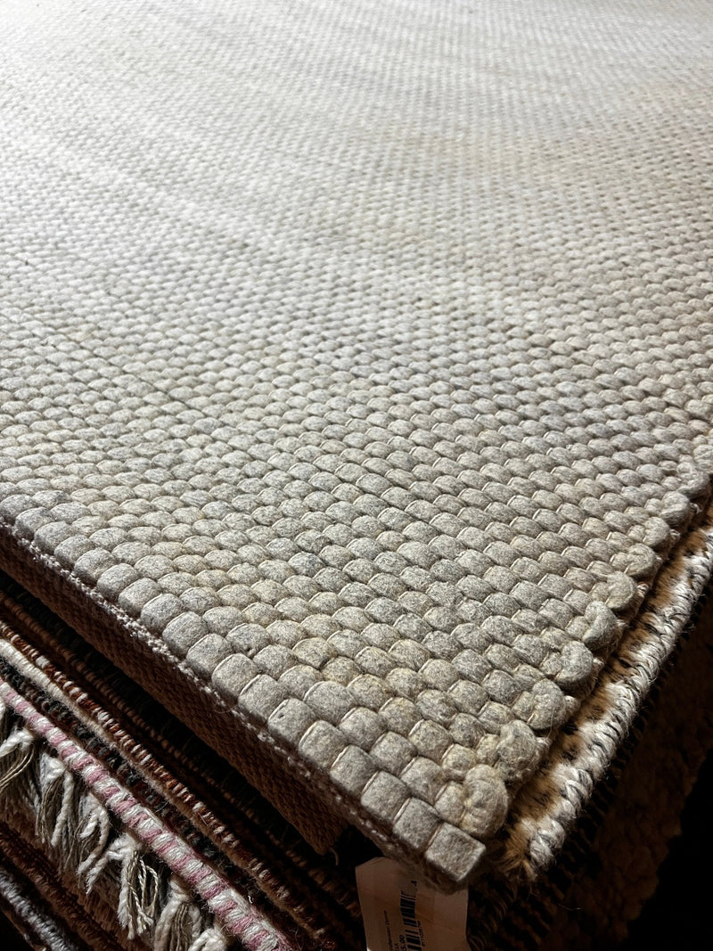 Camel Handwoven Jacquard Wool Rug 5x8 | Banana Manor Rug Company