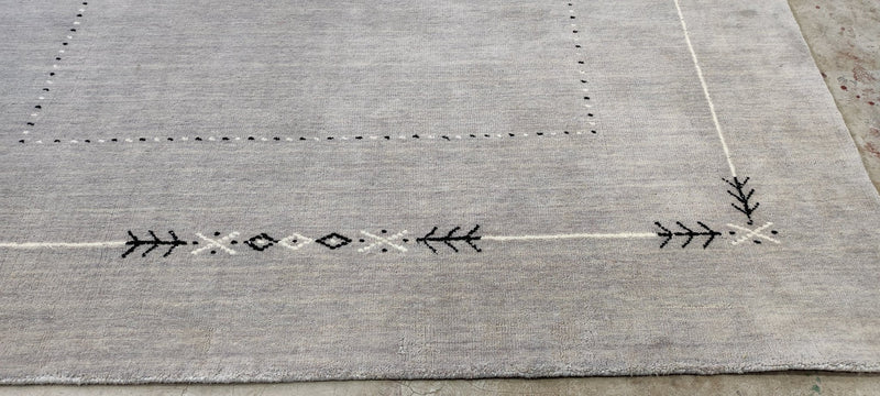 Camel Milk Cocktail 6.6x10 Grey Handwoven Rug | Banana Manor Rug Company