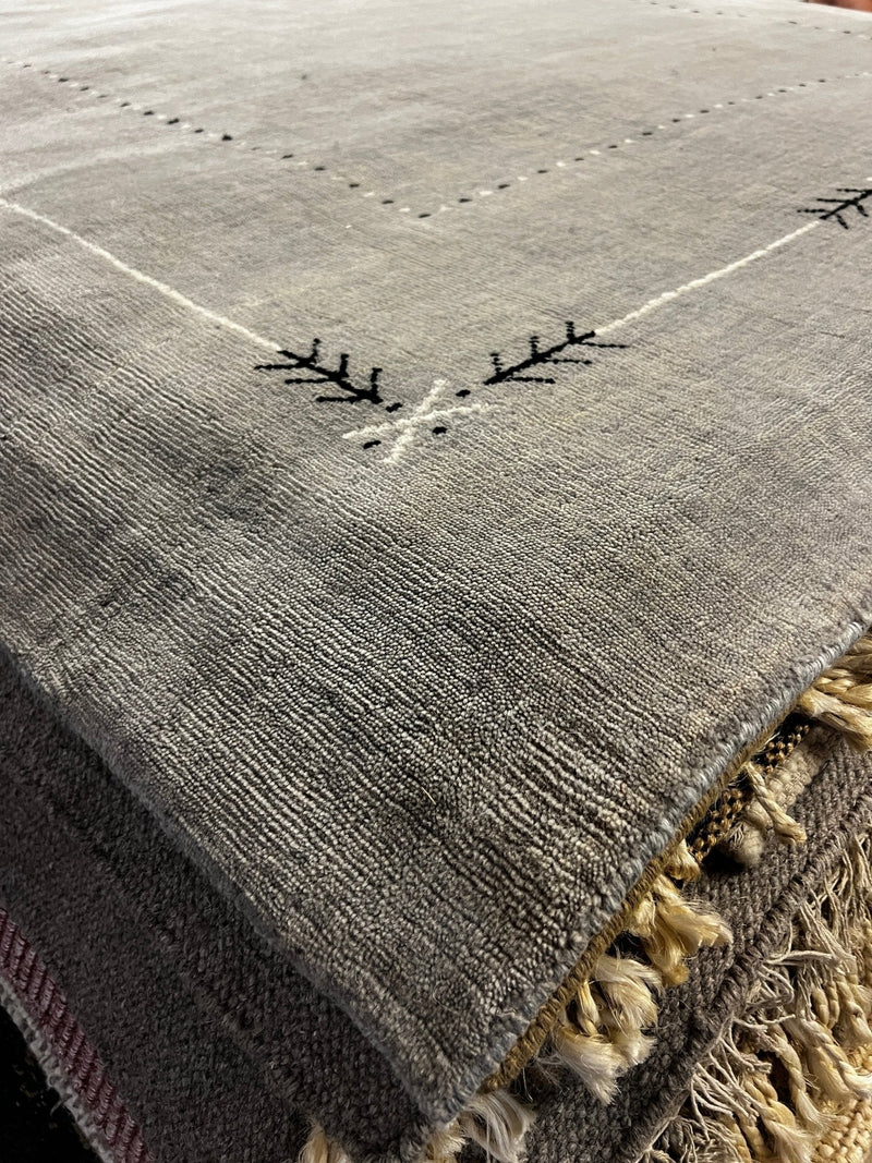 Camel Milk Cocktail 6.6x10 Grey Handwoven Rug | Banana Manor Rug Company