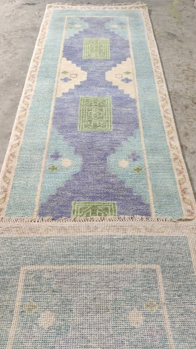 Caren 2.6x9.9 Blue Modern Hand-Knotted Runner | Banana Manor Rug Company