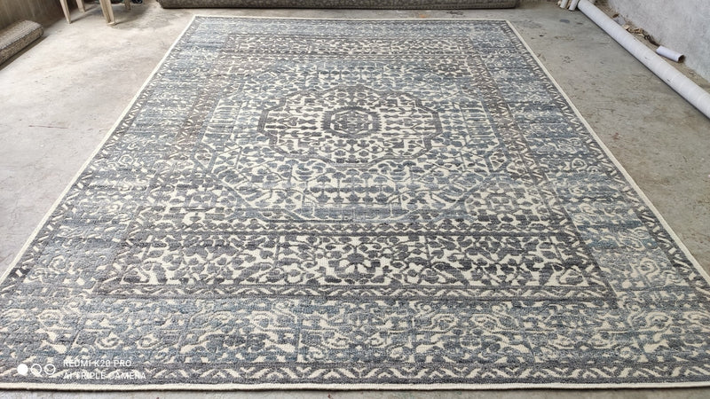 Carlos Monzon 9x12 Grey and Ivory Hand-Knotted Rug | Banana Manor Rug Company