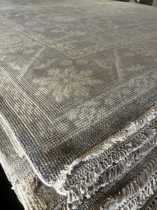 Carrie Barron 7.9x9.9 Silver and Grey Hand-Knotted Oushak Rug | Banana Manor Rug Factory Outlet