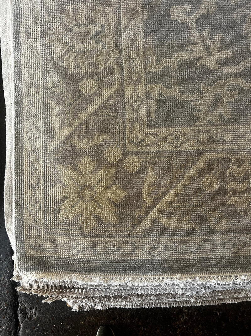 Carrie Barron 7.9x9.9 Silver and Grey Hand-Knotted Oushak Rug | Banana Manor Rug Factory Outlet