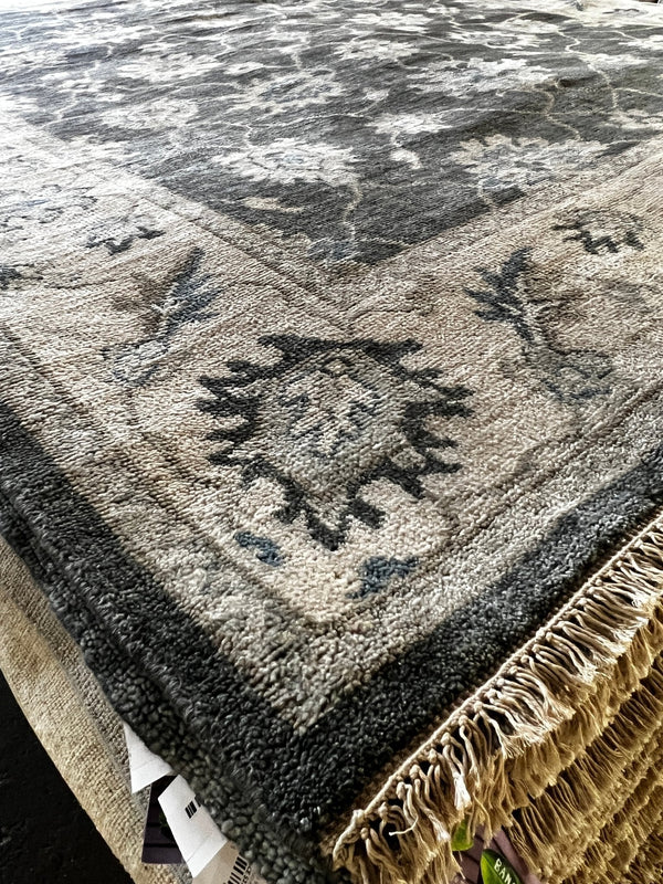 Carrie Livingston Dark Grey and Ivory Hand-Knotted Oushak Rug 8x9.9 | Banana Manor Rug Company