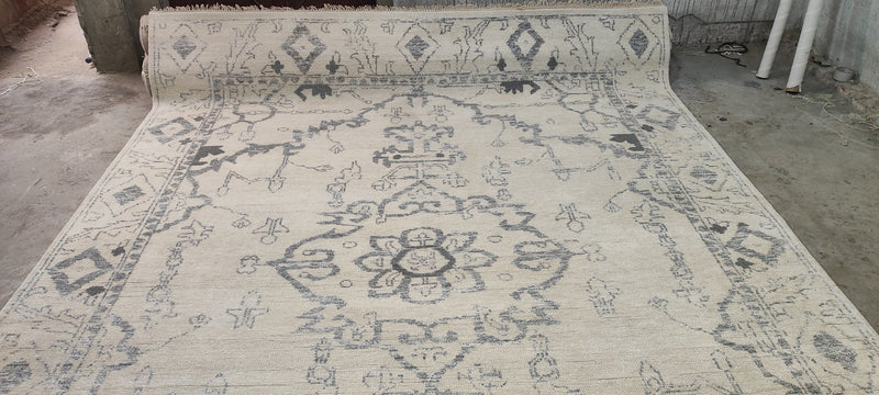 Catherine Guinness 8.9x11.9 Ivory and Grey Hand-Knotted Oushak Rug | Banana Manor Rug Company