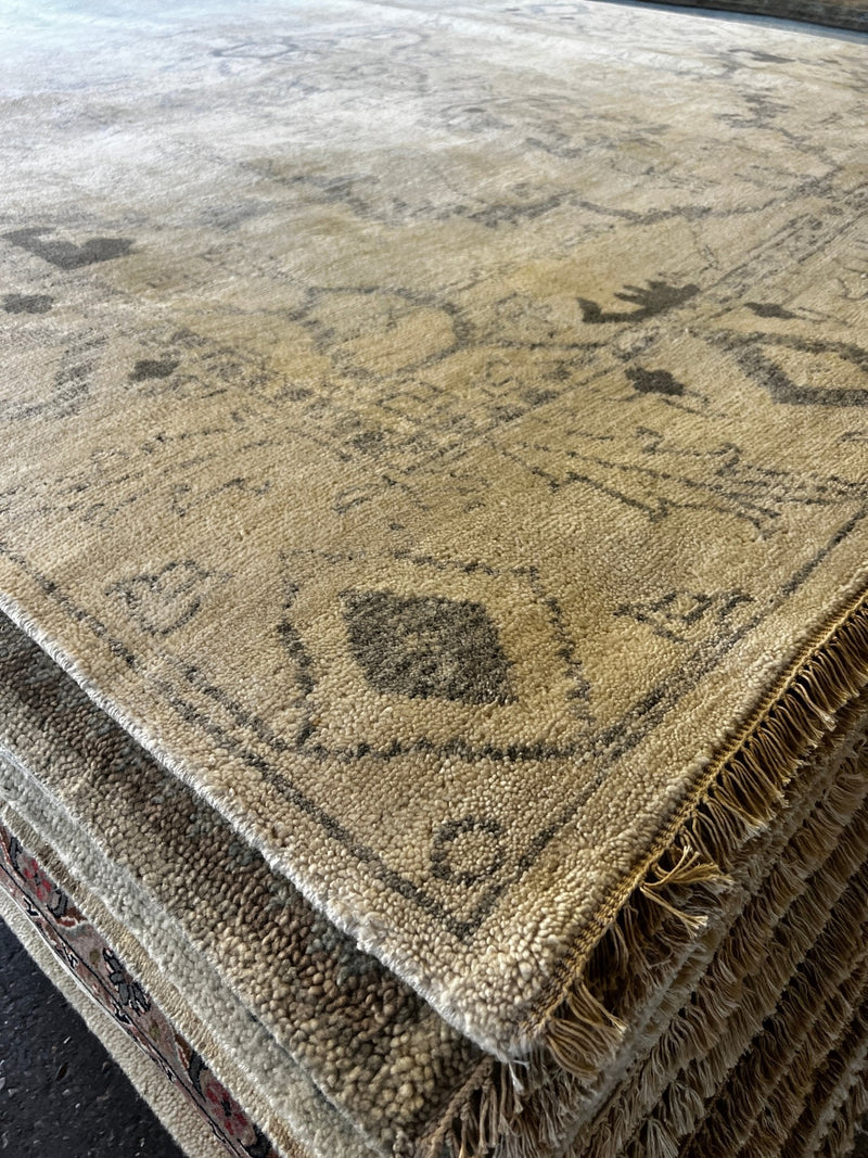 Catherine Guinness 8.9x11.9 Ivory and Grey Hand-Knotted Oushak Rug | Banana Manor Rug Company