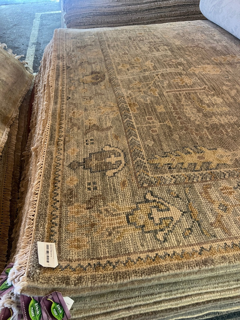 Chloe Thomas 8x10 Grey Hand-Knotted Oushak Rug | Banana Manor Rug Factory Outlet