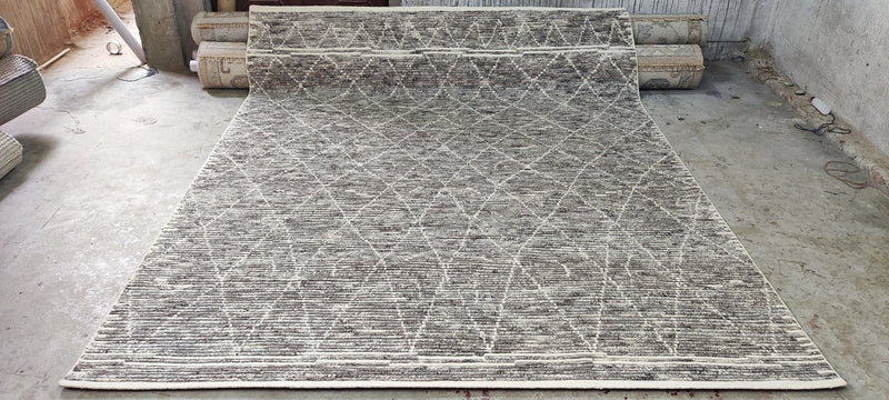 Cliff Curtis Hand-Knotted Natural and Grey Modern 7.6X9.6 | Banana Manor Rug Company