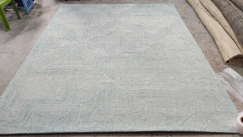 Cora 8x10 Light Green and Ivory Hand-Tufted Rug | Banana Manor Rug Company