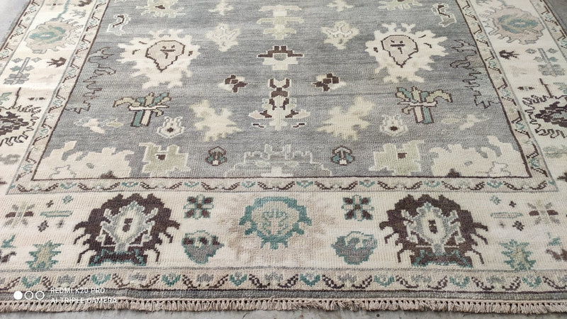 Darcy 5x7.3 Grey and Off White Hand-Knotted Oushak Rug | Banana Manor Rug Company