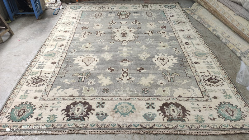 Darcy 5x7.3 Grey and Off White Hand-Knotted Oushak Rug | Banana Manor Rug Company