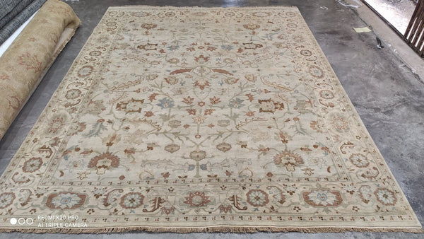 Dee Hand-Knotted 7.9x9.9 Oushak | Banana Manor Rug Company