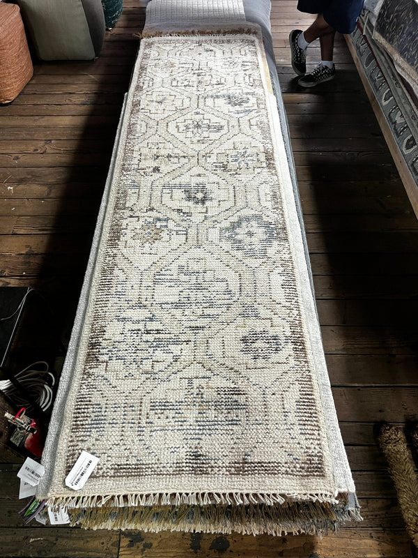 Denise Richards 2.6x8.9 Ivory Hand-Knotted Oushak Runner | Banana Manor Rug Factory Outlet