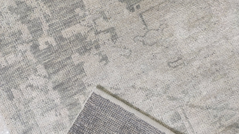 Diana 8x10 Grey and Silver Hand-Knotted Rug | Banana Manor Rug Company