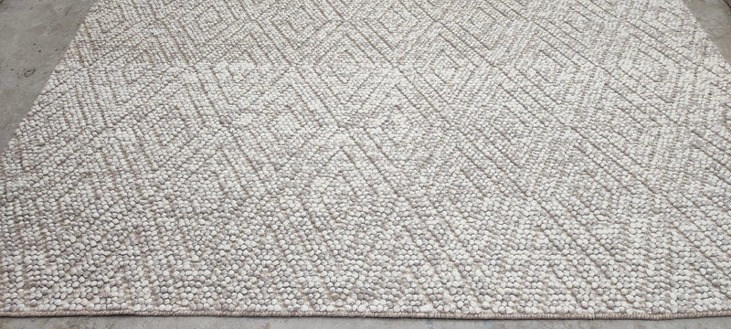 Edmund John Eyre Handwoven Wool Durrie Natural Grey Diamond 8.6x11.6 | Banana Manor Rug Company