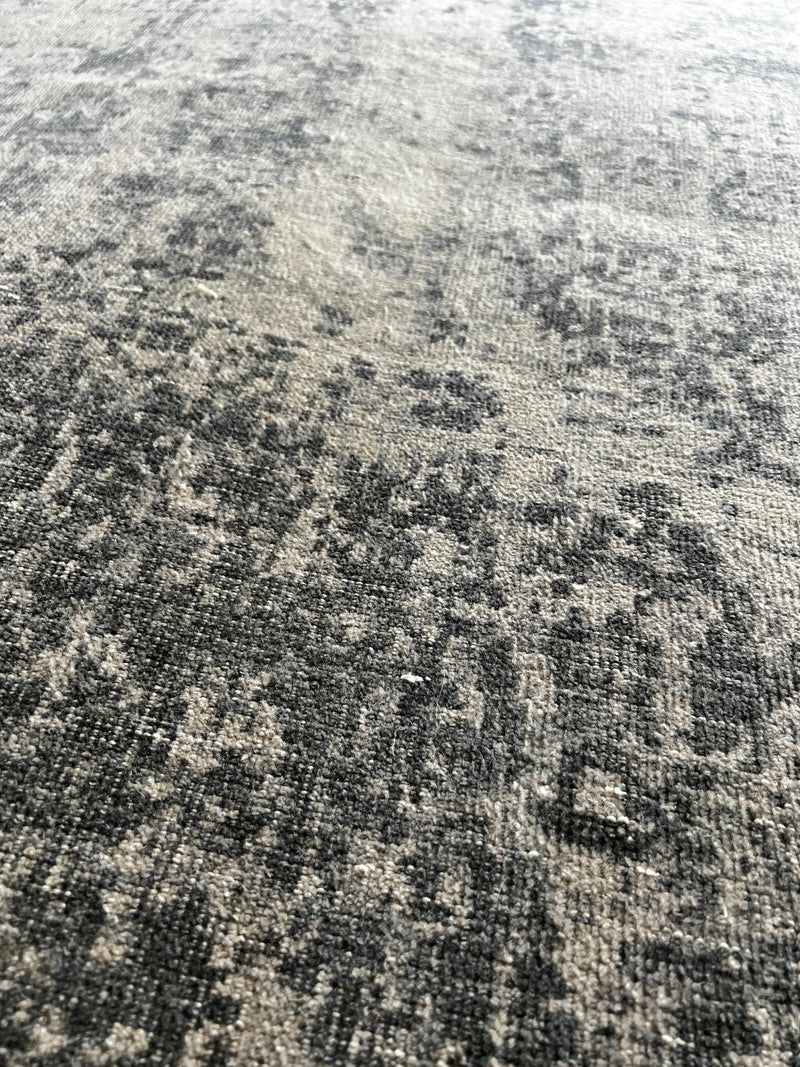 Erato 8x7.6 Dark Grey Hand-Knotted Oushak Rug | Banana Manor Rug Company