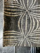 Eve Robinson Grey Modern Hand-Knotted Rug 5x8 | Banana Manor Rug Factory Outlet